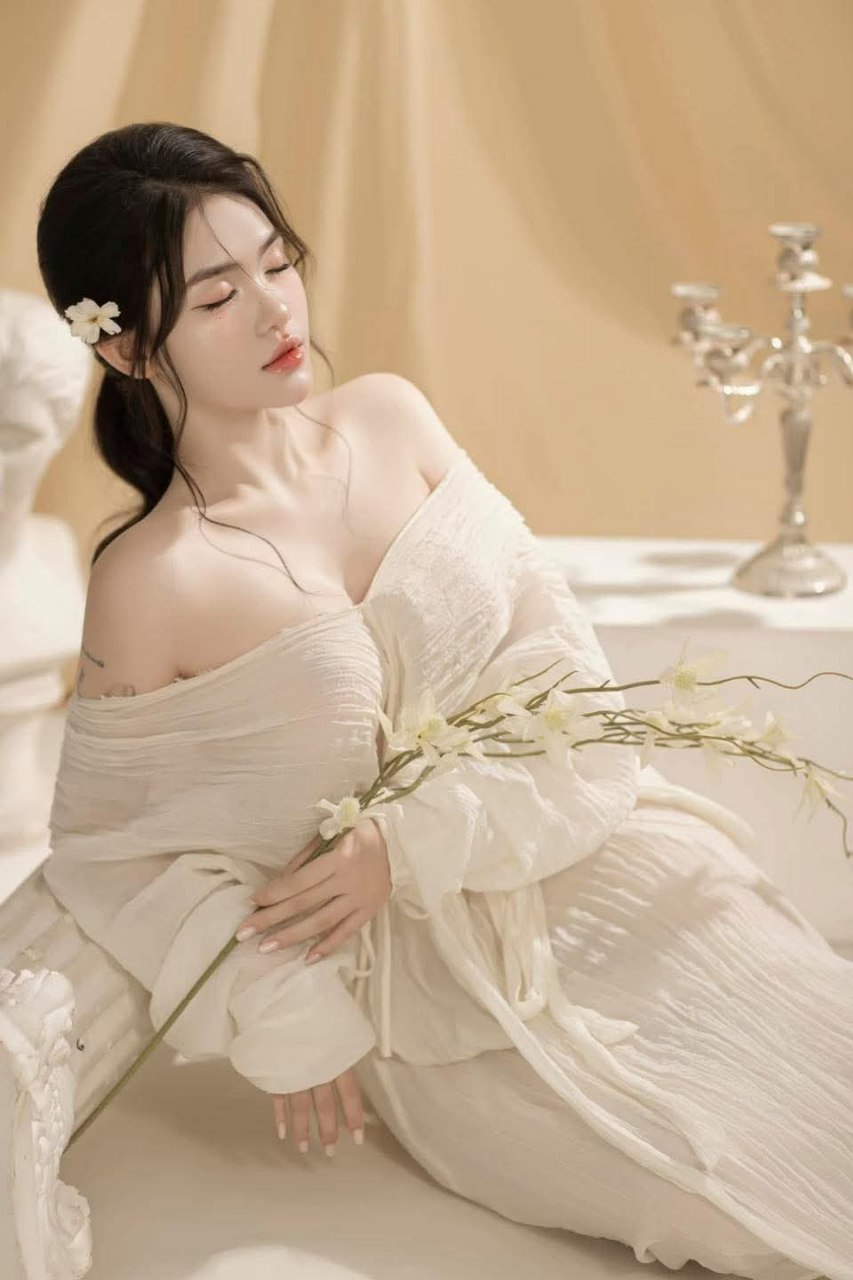 Người yêu của con trai tạo nguồn cảm hứng cho bố Ông xã làm ncon ghệ thuật